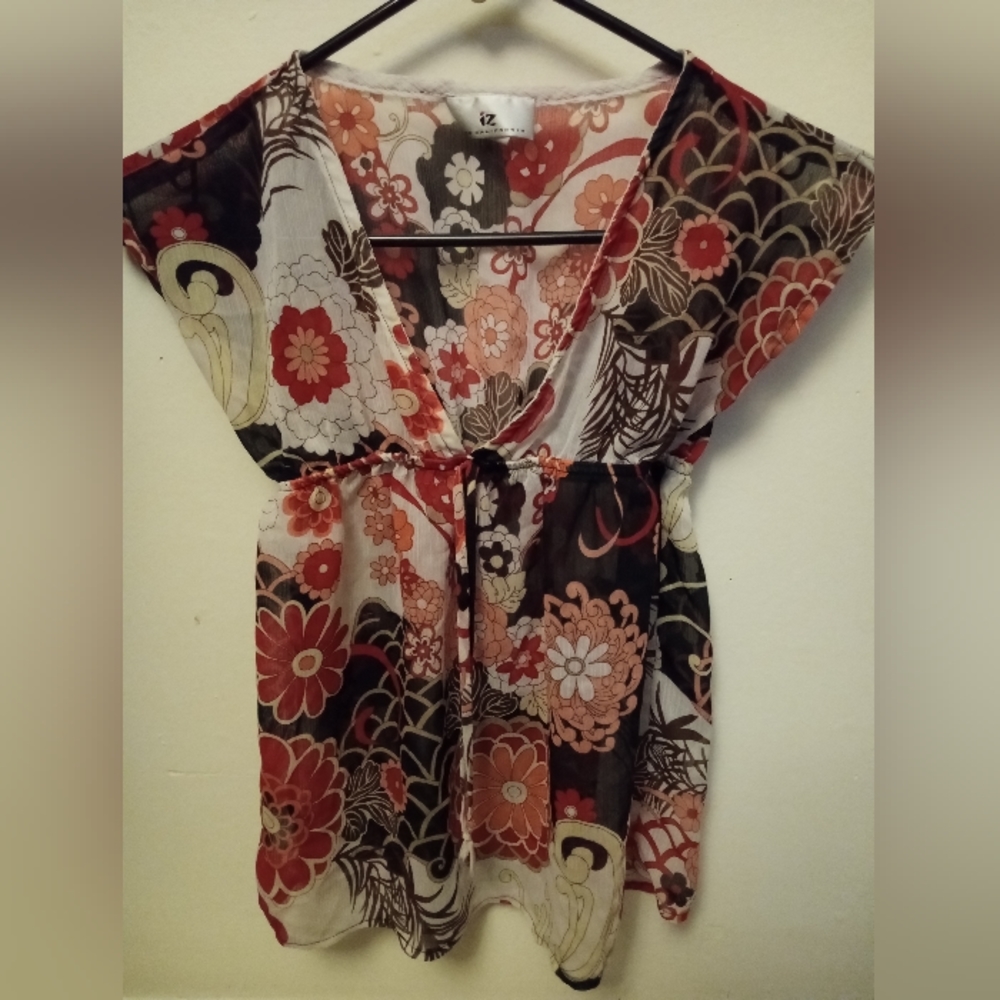 Byer California • Babydoll Floral Sheer Top